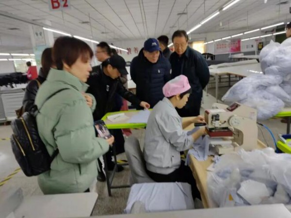 中国纺织建设规划院,山东省纺织服装行业协会联合调研即墨纺织服装产业发展情况