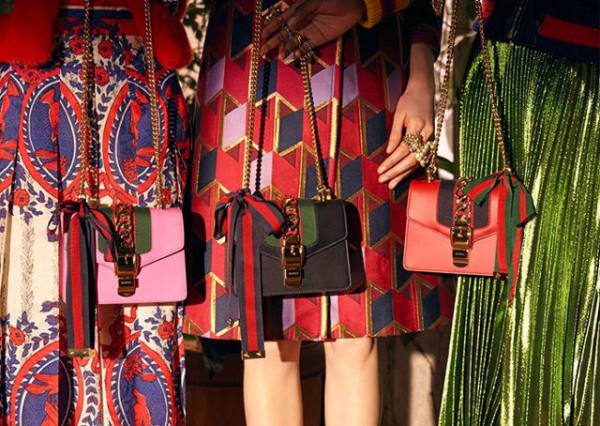 国际资讯|继爱马仕之后,LVMH,开云等奢侈品集团宣布暂停俄罗斯业务