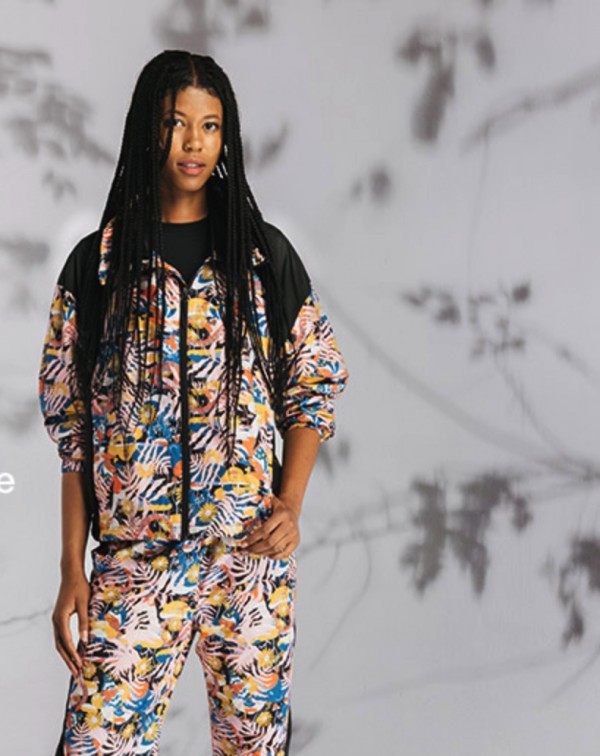 THE NORTH FACE 携手平面艺术家 Naomi Otsu 打造印花系列