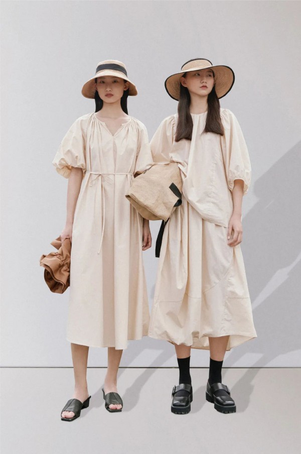 AUM 噢姆S/S 2022 Runway Show | 感官新旅