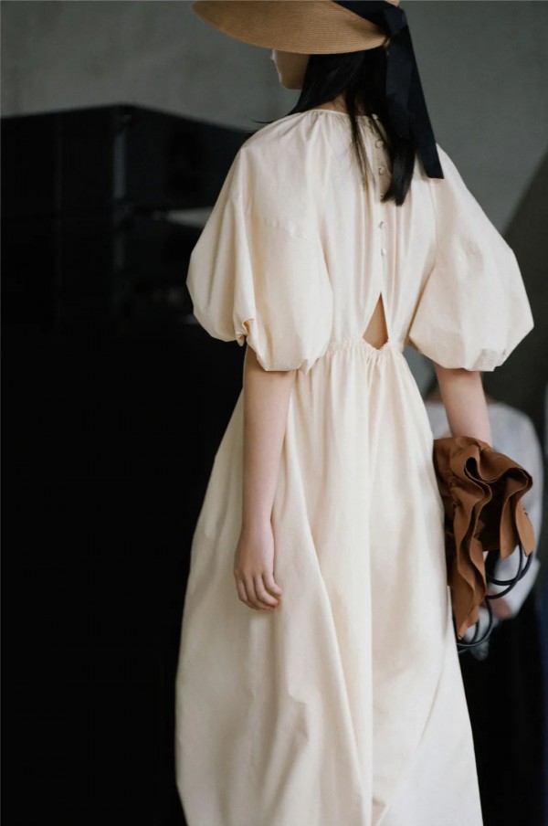 AUM 噢姆S/S 2022 Runway Show | 感官新旅