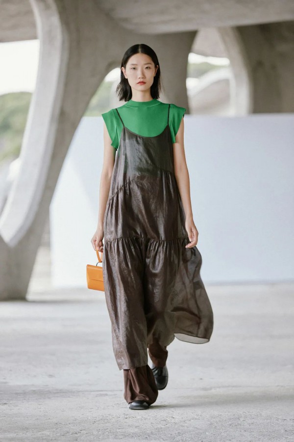 AUM 噢姆S/S 2022 Runway Show | 感官新旅