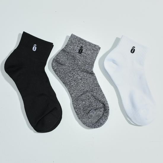 使用塑料做袜子 “可持续服饰”NICEMOVE是否能入圈