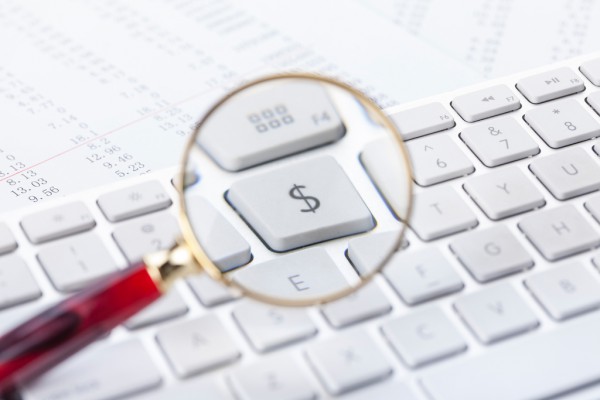 在互联网时代下,传统服饰产业如何突破?