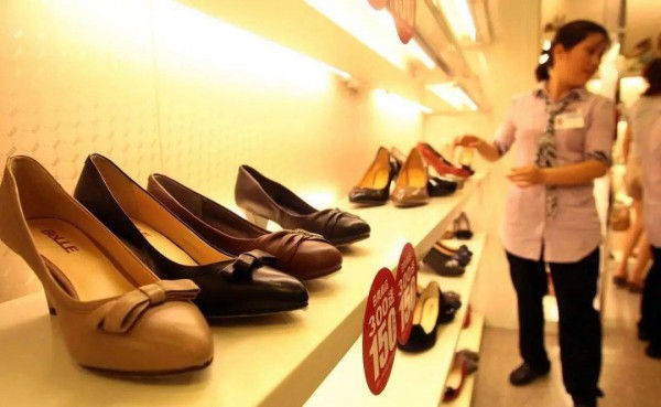 卷土重来!“鞋王”百利退市五年后再递IPO