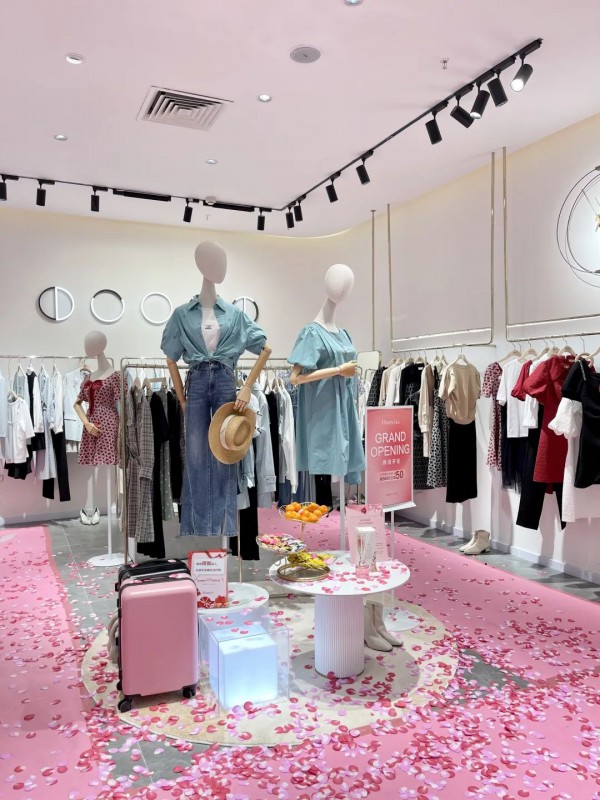 DUOYI朵以女装新店开业啦  三月第二周 四家新店速递