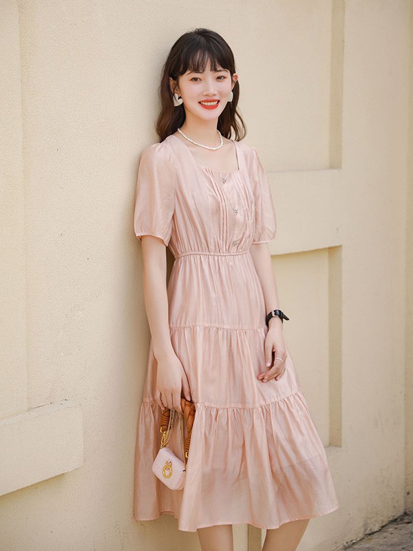 周末春游怎么穿?养眼又简约的穿搭示范