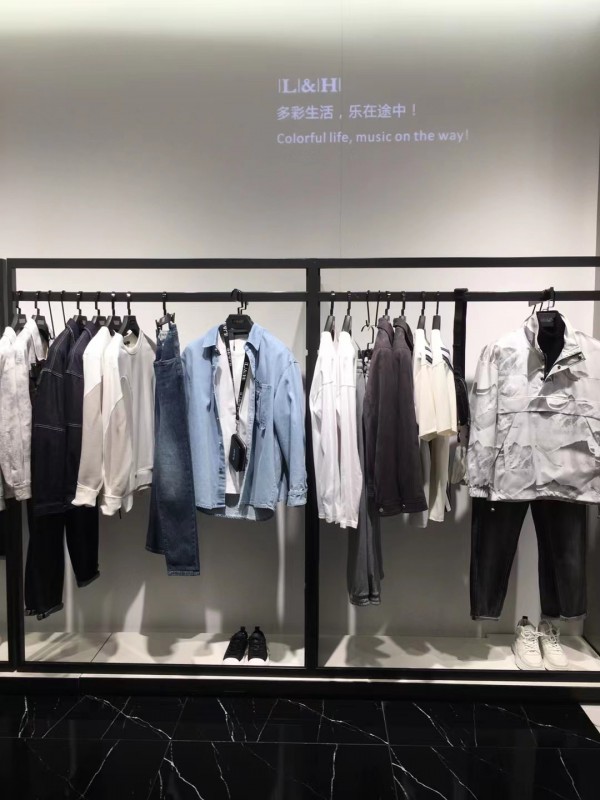 恭喜2022骆豪LUOHAO强势入驻永康市万达广场 将于5月1日正式开业!