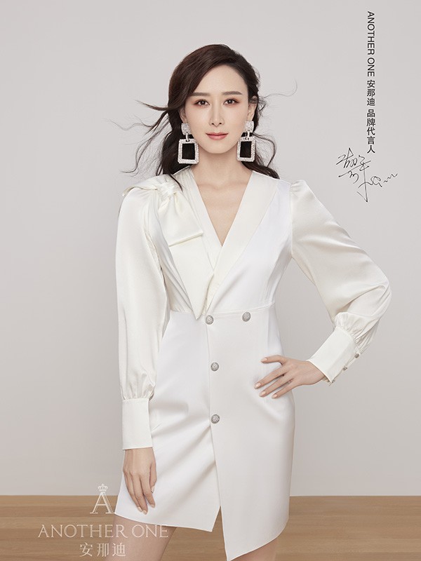 春夏浪漫连衣裙 轻熟温柔穿搭怎么拥有