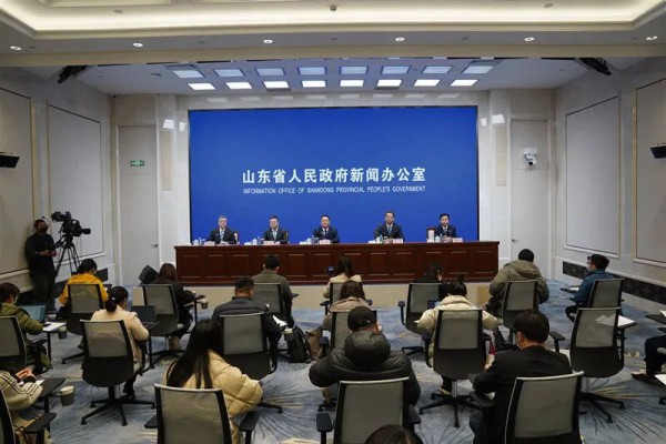 培育两个“雁阵形”纺服集群,现代轻工纺织列入山东“十强”产业