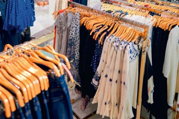 欧盟出手将打击“快时尚”