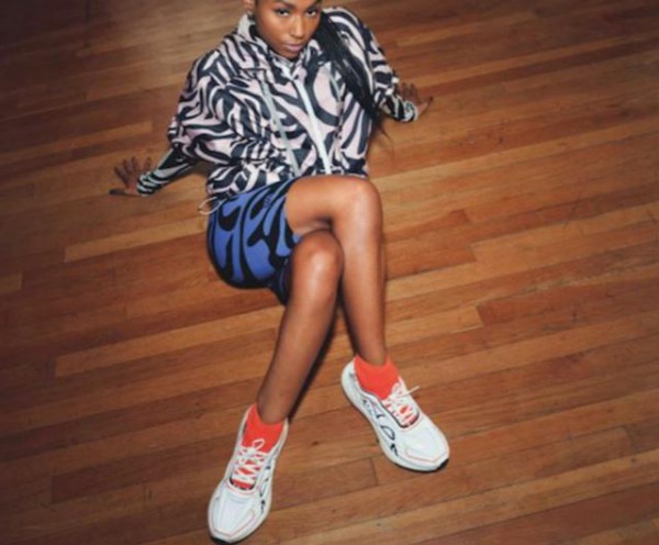 adidas by Stella McCartney 推出2022年春夏新系列