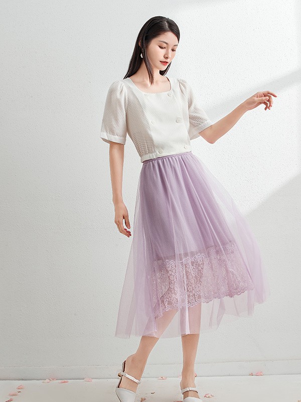 春夏半身裙穿搭盘点 纯色系怎么穿更有质感