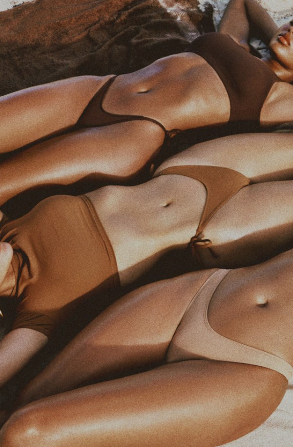 时代周刊公布TIME100 最具影响力公司名单,巴黎世家,卡戴珊塑衣品牌SKIMS上榜!