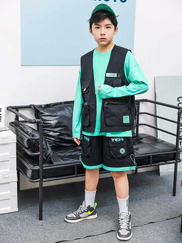 90后潮爸潮妈都是怎么给孩子搭配的?潮童养成记,如何才能打造出潮童形象?