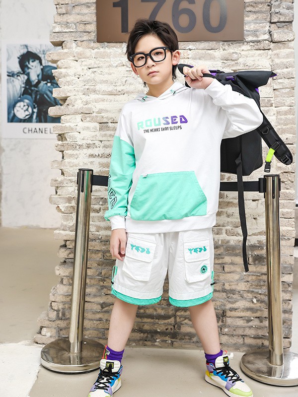 90后潮爸潮妈都是怎么给孩子搭配的?潮童养成记,如何才能打造出潮童形象?