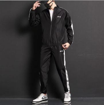 中办国办部署构建全民健身公共服务体系 体育运动服饰增长可期