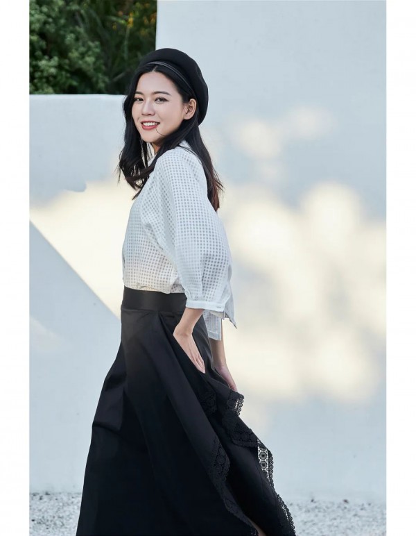 Eall.cz意澳|永远值得相信的小黑裙