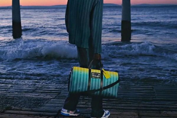 Louis Vuitton正式推出2022早秋Daybreak系列男士手袋