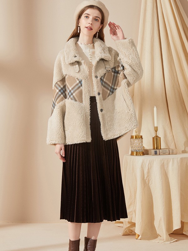 新手怎么开好女装店 四月开女装去哪里进货更好