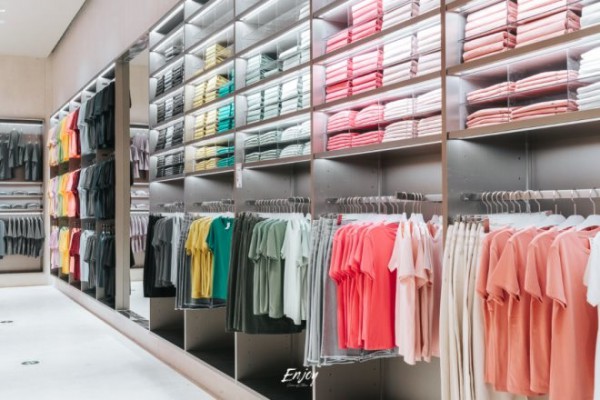 新晋女装品牌「本来」国内首家线下实体店入驻广州万菱汇