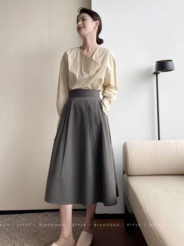 高级的职场配色 职场搭配如何穿更有辨识度?