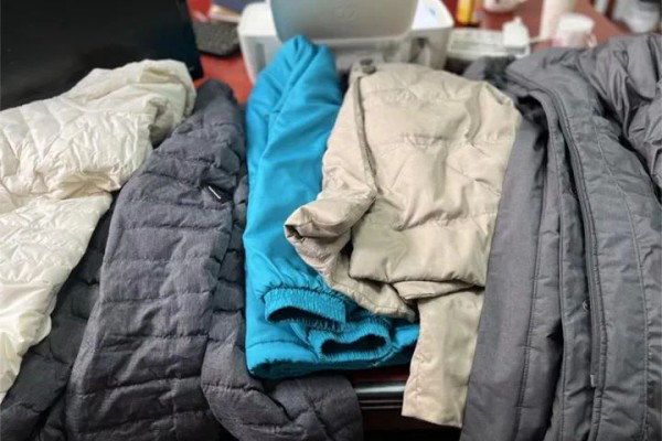 羽绒事件|南京市消协开展羽绒服干洗消费调查