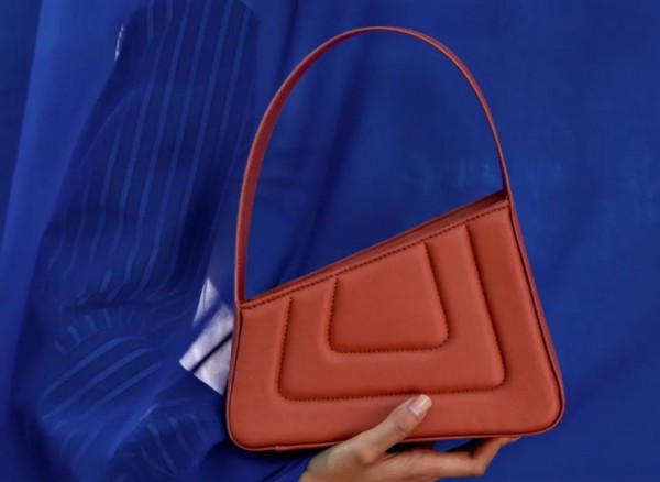 LVMH老板儿媳创立法国配饰品牌DESTREE获新融资