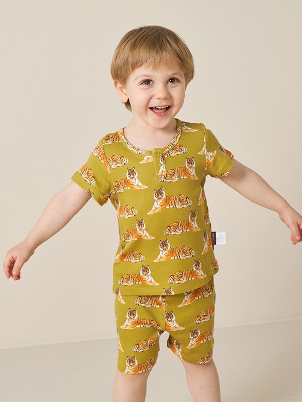 如何正确挑选童装 婴童服装挑选时要注意哪些要点