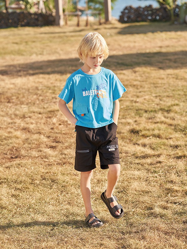 怎么给儿子搭配?7岁男孩怎么穿帅气?