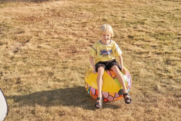 芭乐兔|缤纷夏日,从一身可盐可甜,时尚有型的潮童穿搭开始