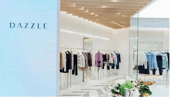 Dazzle母公司2021年收入大涨13%