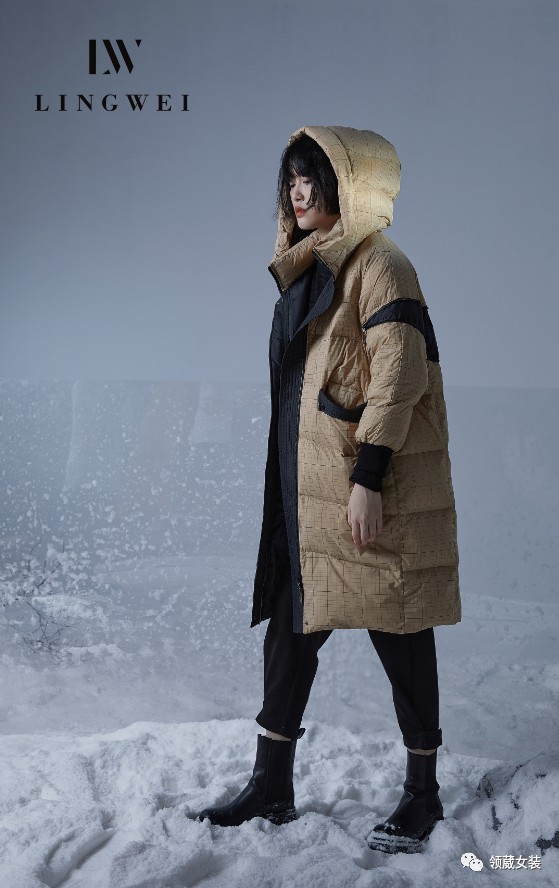 领葳LINGWEI服饰|一件羽绒服的温度,唤醒冬日的温柔