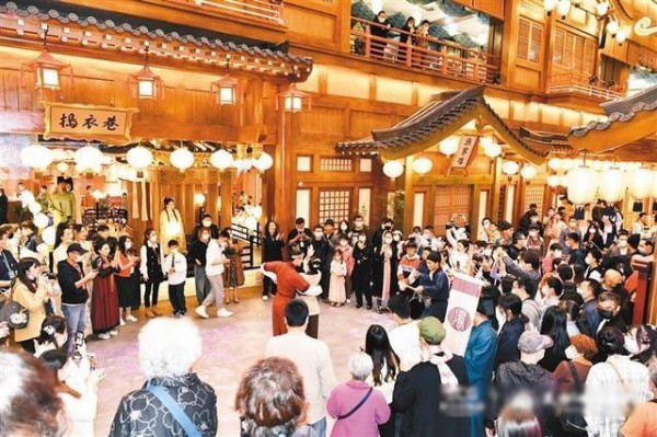 全国首个唐风市井生活体验街区在西安!打造沉浸式唐风场景!