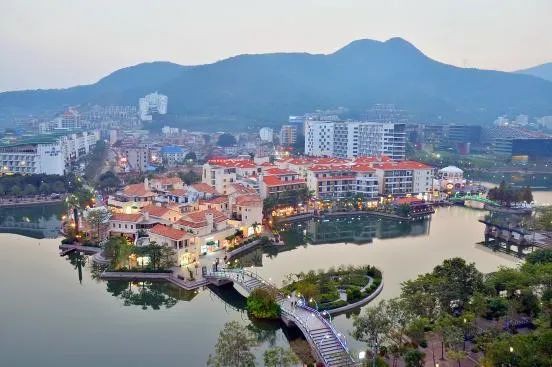 大梅沙奥特莱斯更名为大梅沙8号仓奥特莱斯