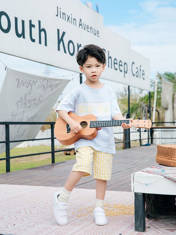 夏季童装选择什么颜色更好看 今年什么款式最流行