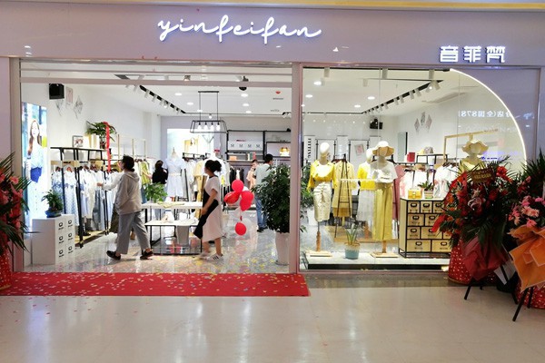 实体女装店怎么做好直播带货 学会这三个小技巧快速增长销售额