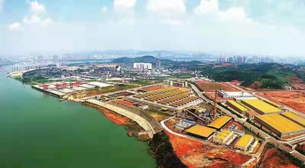 丝绸特色小镇高坪聚焦丝绸产业,打造充满活力的产业高地