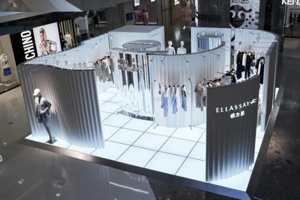 ELLASSAY歌力思推出限时概念店,再次码数字时尚领域!