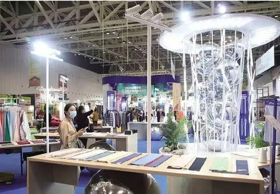 蓄势待发!柯桥春季纺博会开启2022年国内专业纺织面料展会线下“第一展”