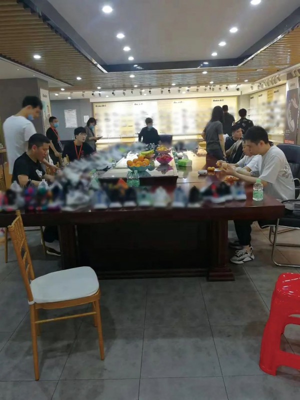 霸克品牌“无畏潮前”2022年Q3新品订货会成功召开!