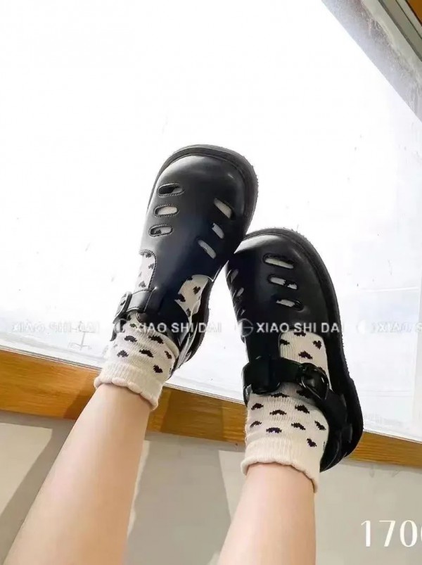 观澜小时代童鞋|实体童鞋批发商,每日上新欢迎选购!