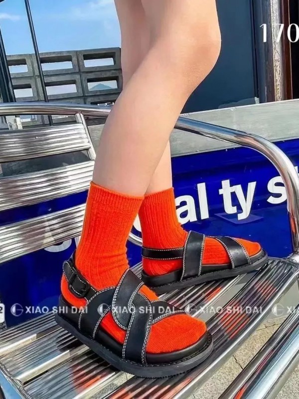 观澜小时代童鞋|实体童鞋批发商,每日上新欢迎选购!