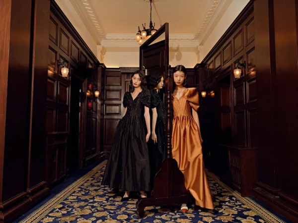 全国首个《高端定制女装》团标诞生! 影儿集团等企业率先创新经营服务方式