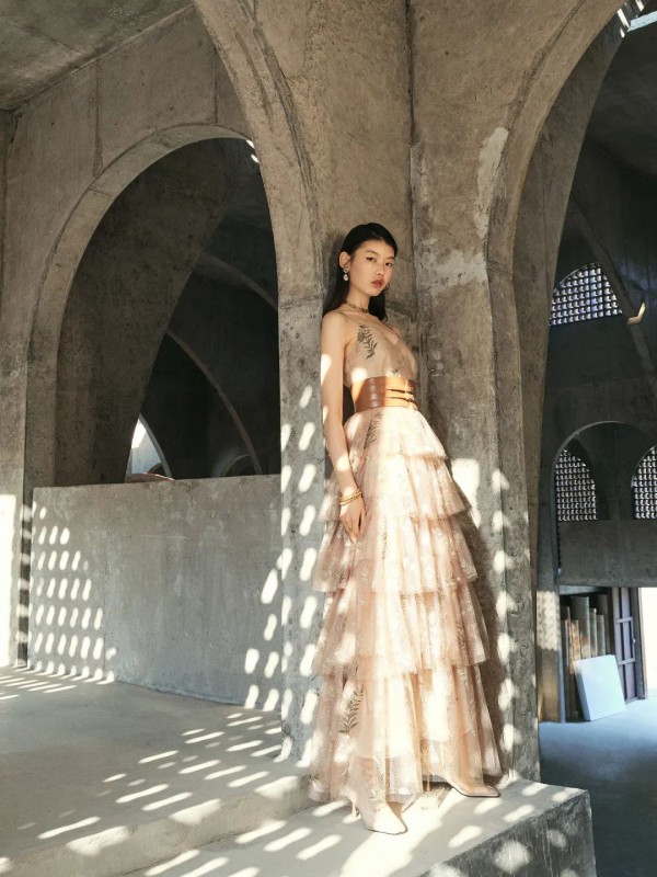 全国首个《高端定制女装》团标诞生! 影儿集团等企业率先创新经营服务方式