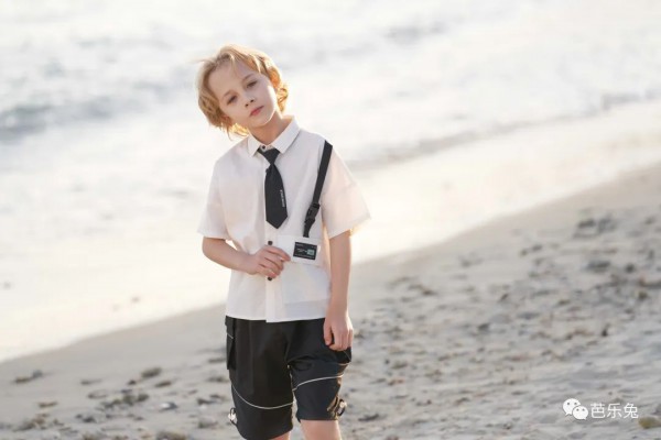 芭乐兔|夏天的穿搭要简单更要精致,让孩子们的精致美萌化你的心