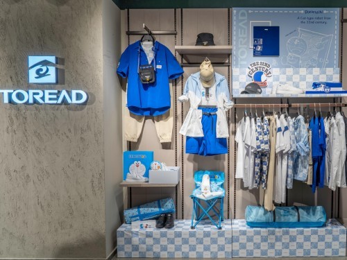 探路者携手哆啦A梦推出联名系列,感受户外科技改变生活