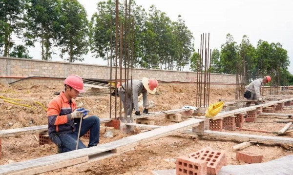 总投资2亿元,拟引进先进纺织生产设备107套,广西这家纺织项目正有序推进!