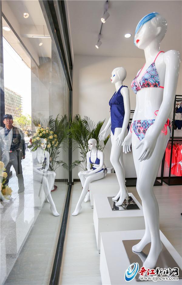 抖音官方于4月对泳装行业开放!晋江泳装抢滩布局