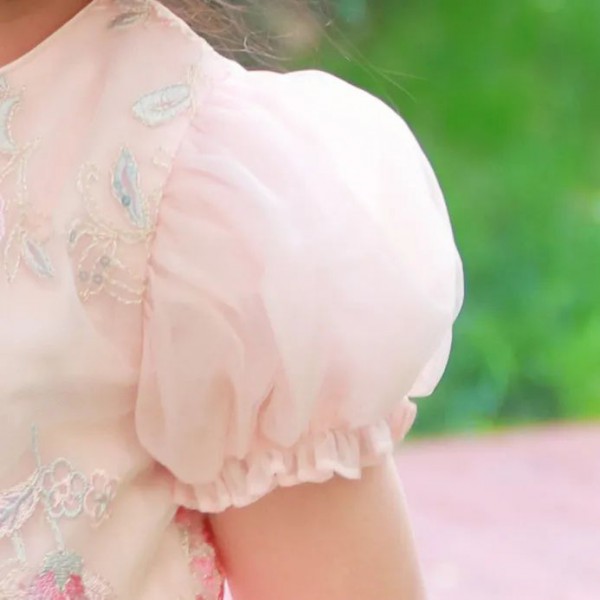 粒子粒姿夏季上新| 粉色甜美连衣裙,尽显俏皮!